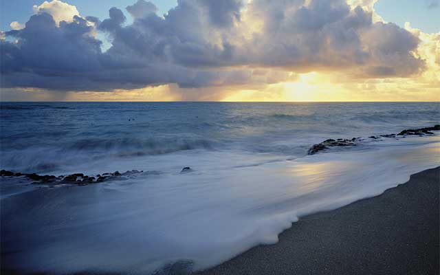 blowing-rocks-preserve-foam