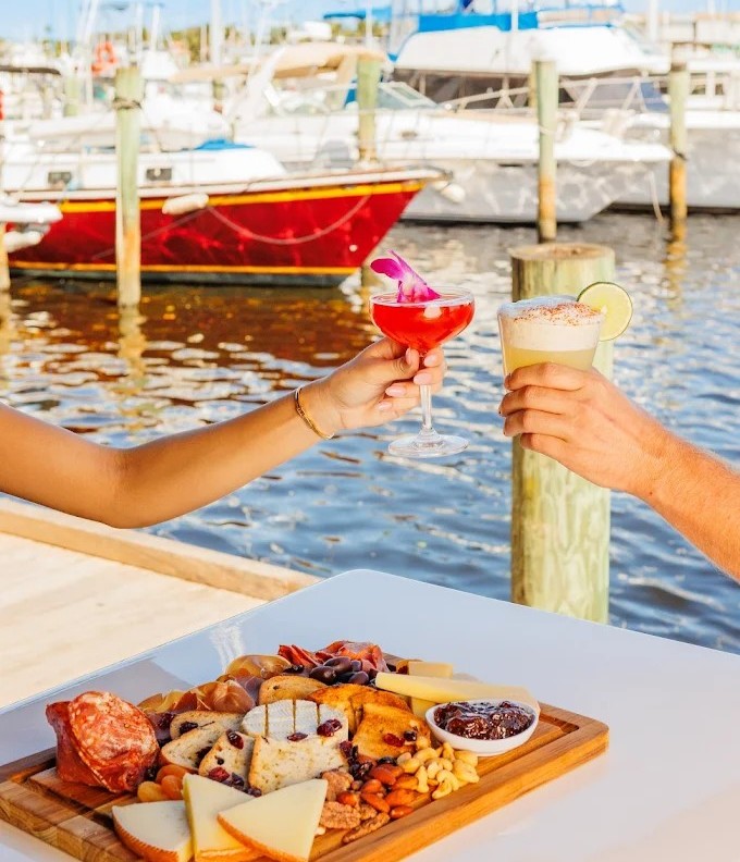 Fish House District & Marina  Image