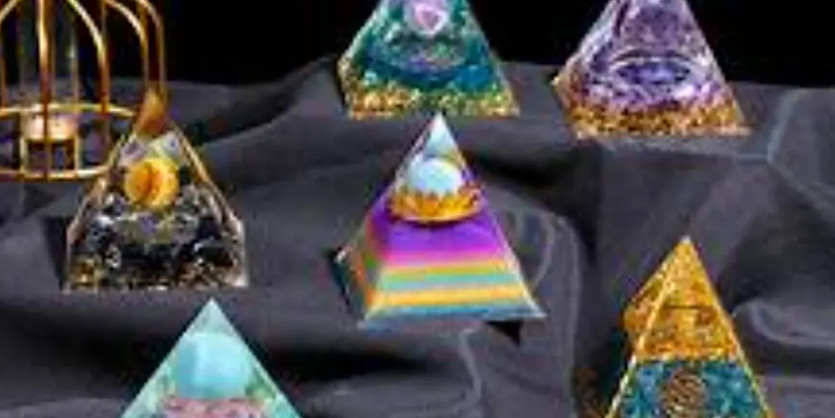 Crystal Creations and Charcuterie event image